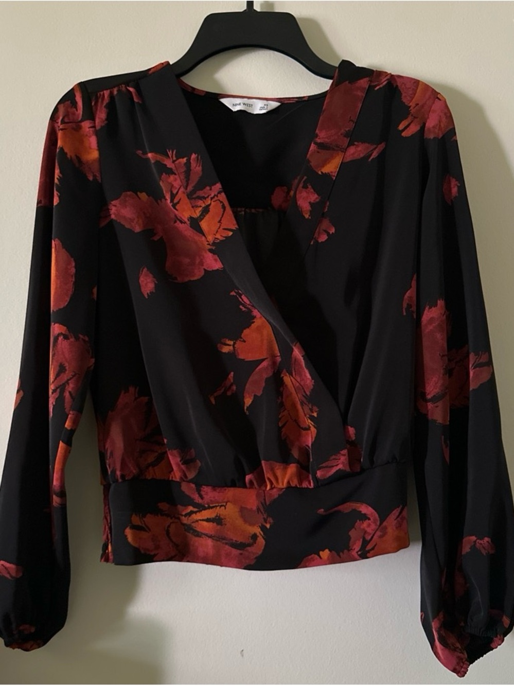 Nine West Black & Rust Floral Long-Sleeve Wrap Blouse